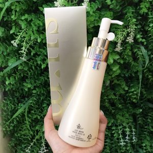 Sữa rửa mặt dạng gel Su:m37 Skin Saver Cleansing Foam 250ml